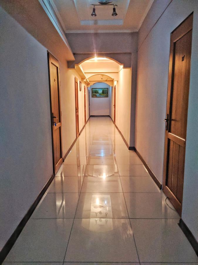 אלמטי Kuze Hostel מראה חיצוני תמונה